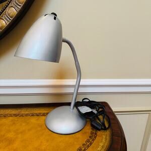 Metallic Silver Flexible 15" Adjustable Gooseneck 13 Watt Functional Desk Lamp